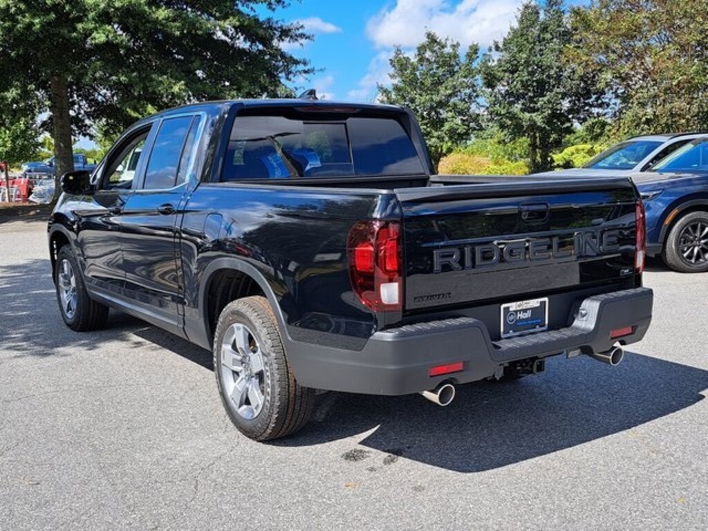 New 2025 Honda Ridgeline RTL Truck