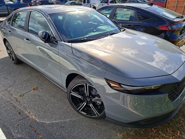 2025 Honda Accord Hybrid Sport photo 2