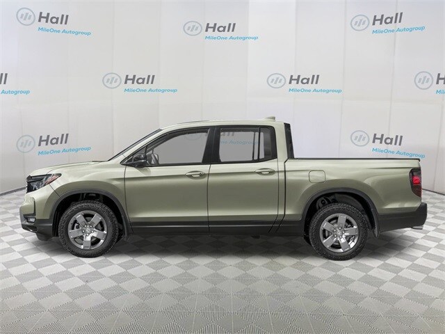 2026 Honda Ridgeline TrailSport photo 2