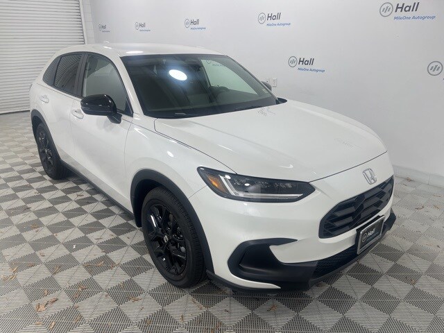 2025 Honda HR-V Sport photo 3