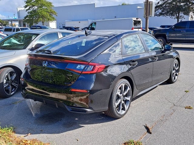2026 Honda Civic Hybrid Sport Touring Hatchback photo 4