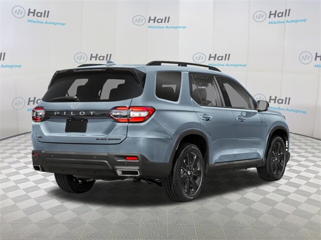 2025 Honda Pilot Black Edition photo 2