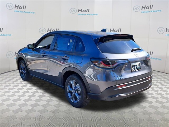 2026 Honda HR-V LX photo 4