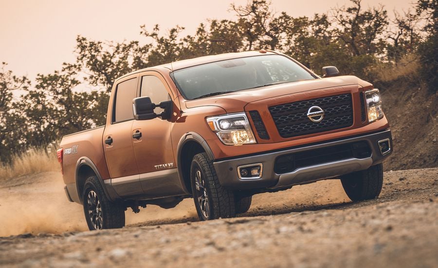 2019 Nissan TITAN.jpg