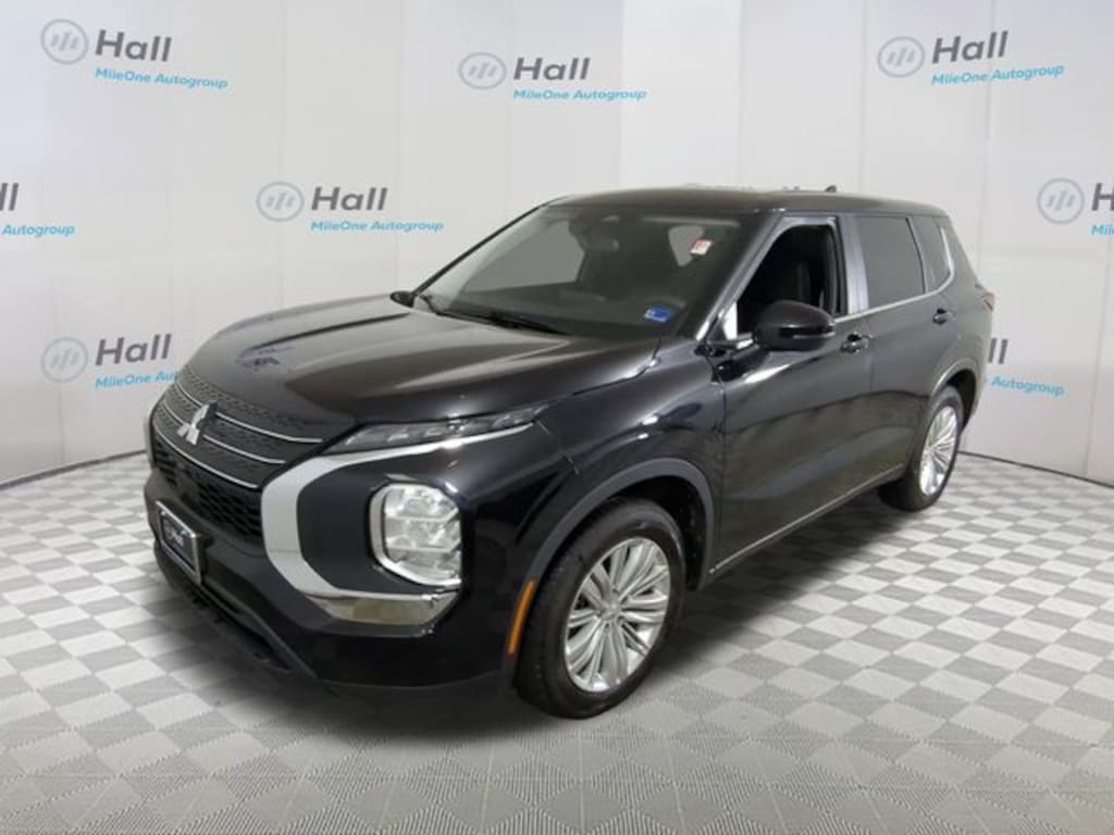 Used 2024 Mitsubishi Outlander ES SUV