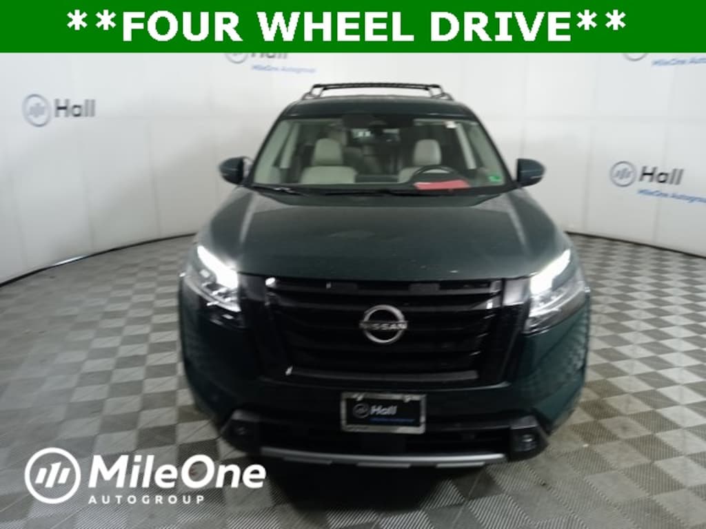 Used 2022 Nissan Pathfinder SL SUV