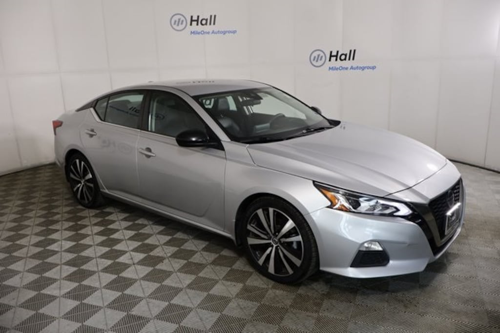 Used 2021 Nissan Altima 2.5 SR Sedan