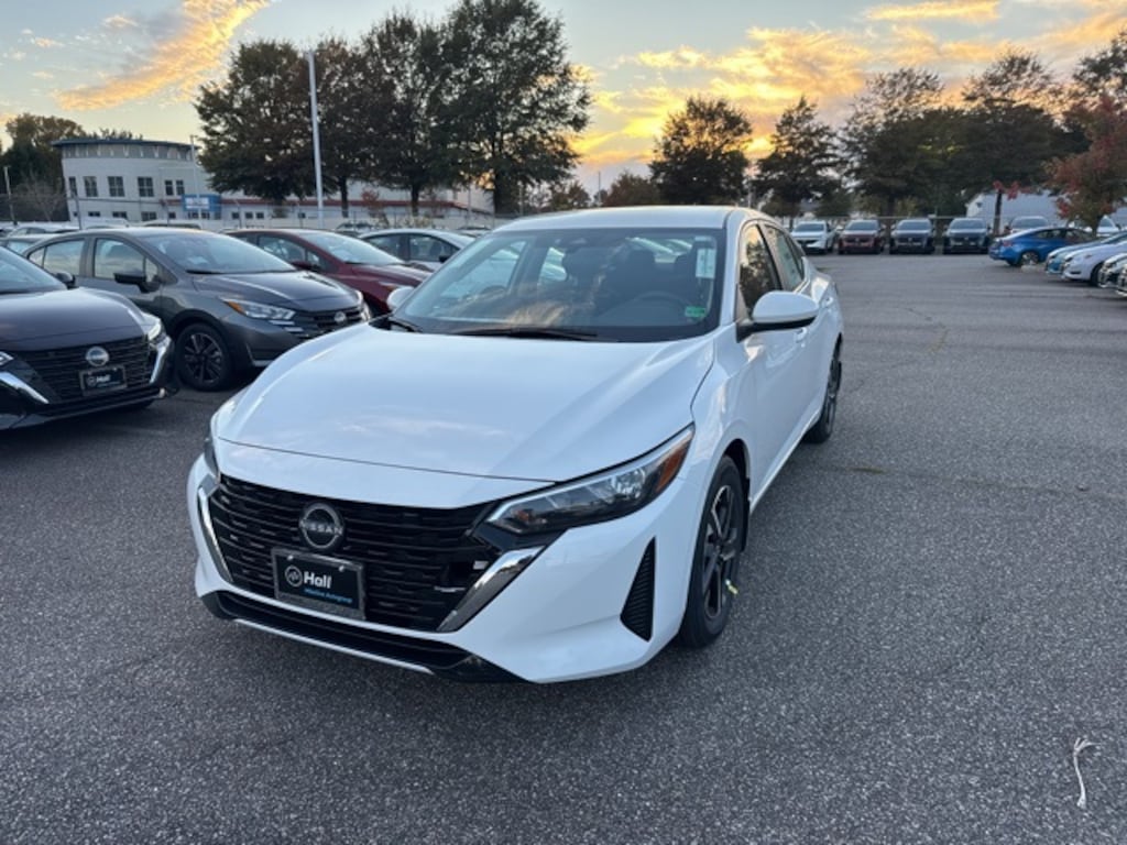 New 2025 Nissan Sentra SV Sedan