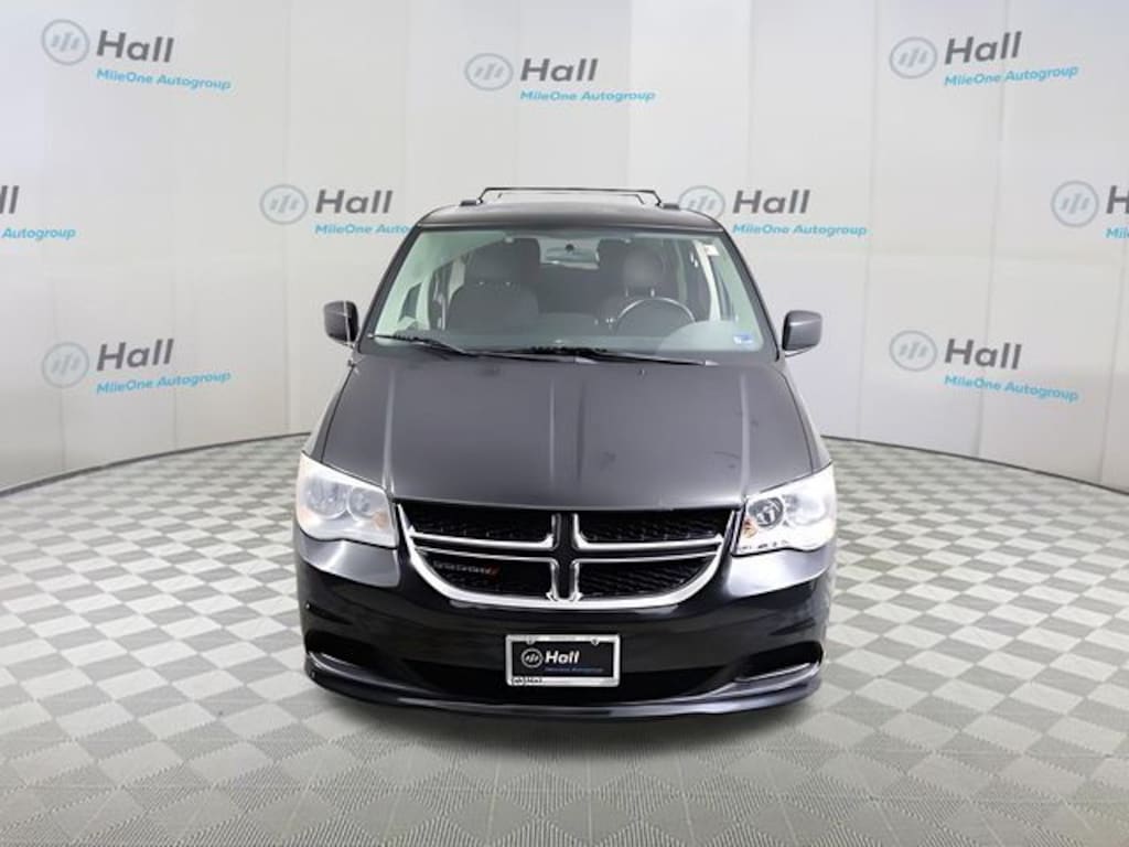Used 2013 Dodge Grand Caravan SXT Minivan/Van