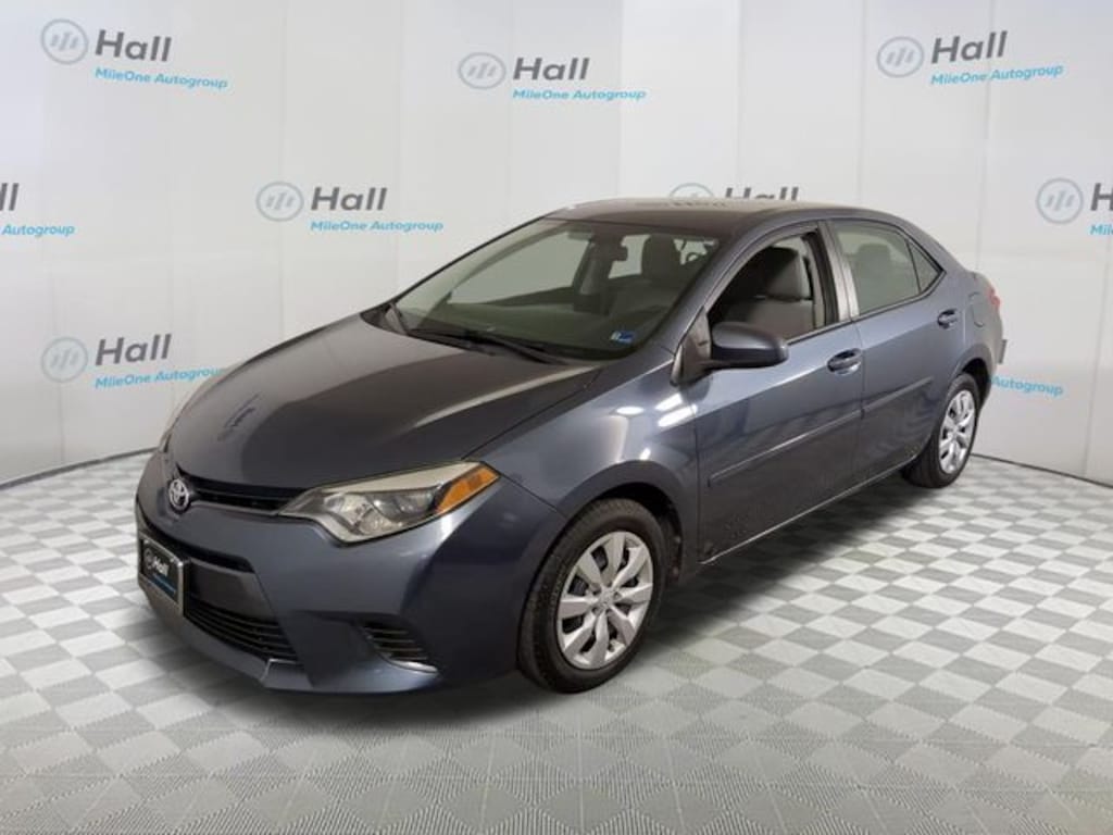 Used 2015 Toyota Corolla LE Sedan