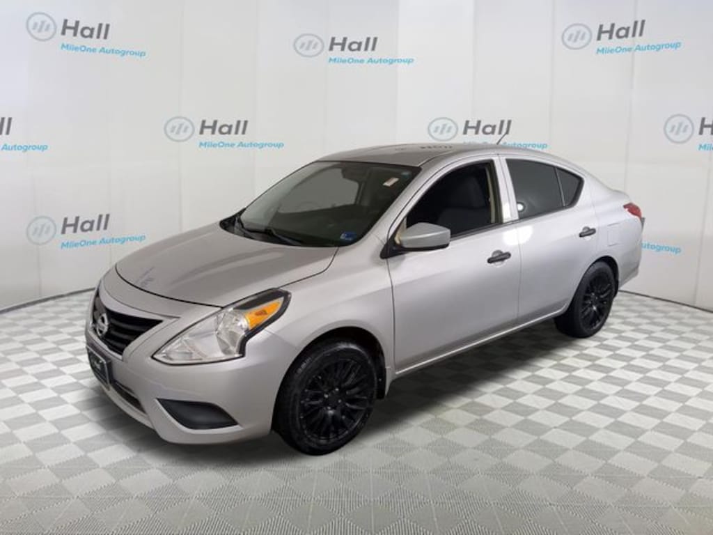 Used 2019 Nissan Versa 1.6 S Sedan