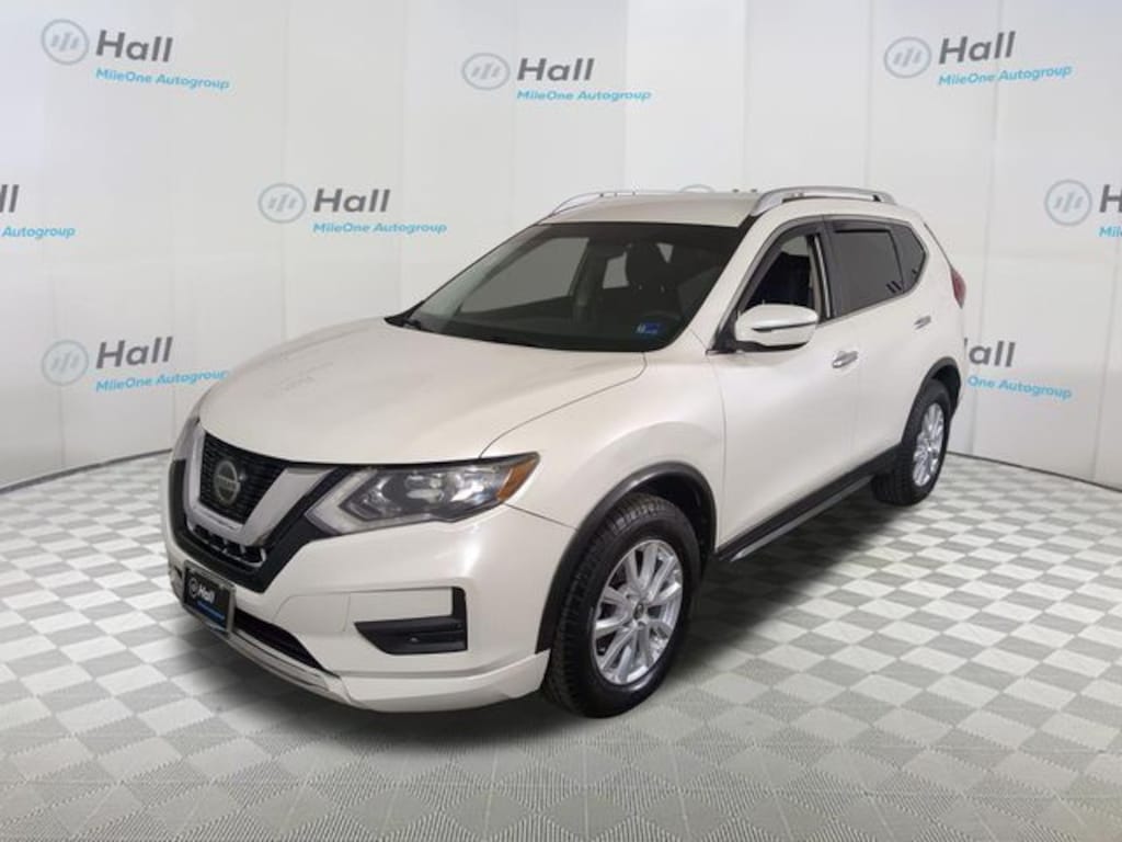 Used 2018 Nissan Rogue SV SUV