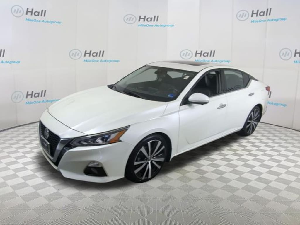 Used 2020 Nissan Altima 2.0 Platinum Sedan