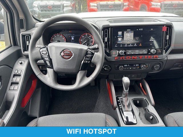 2025 Nissan Frontier PRO-4X - Photo 10