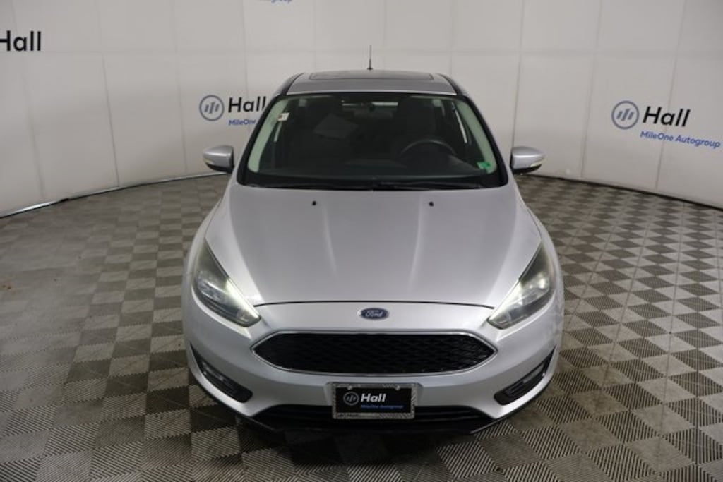 Used 2017 Ford Focus SEL Hatchback