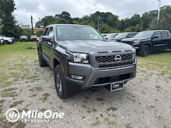 2025 Nissan Frontier SV Truck