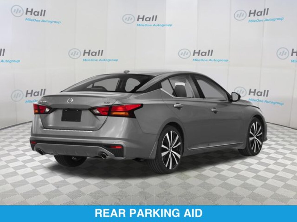 Used 2022 Nissan Altima 2.5 SR Sedan