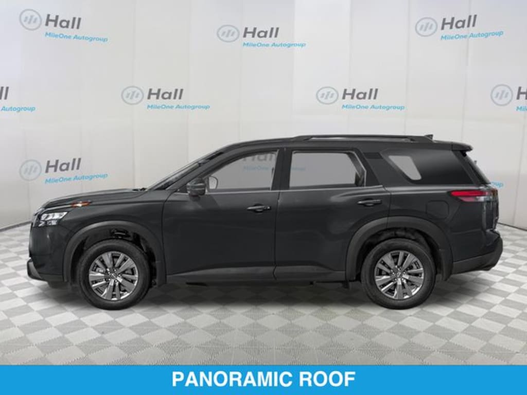 Used 2024 Nissan Pathfinder SV SUV