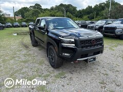 2025 Nissan Frontier PRO-4X Truck