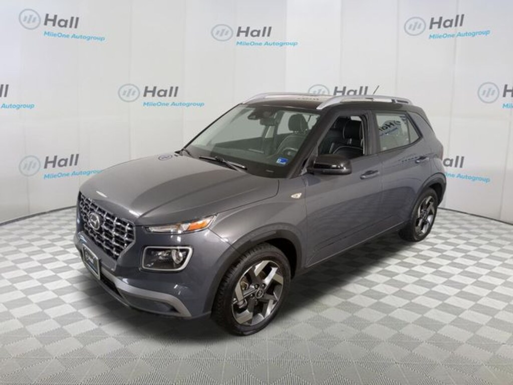 Used 2023 Hyundai Venue Limited SUV