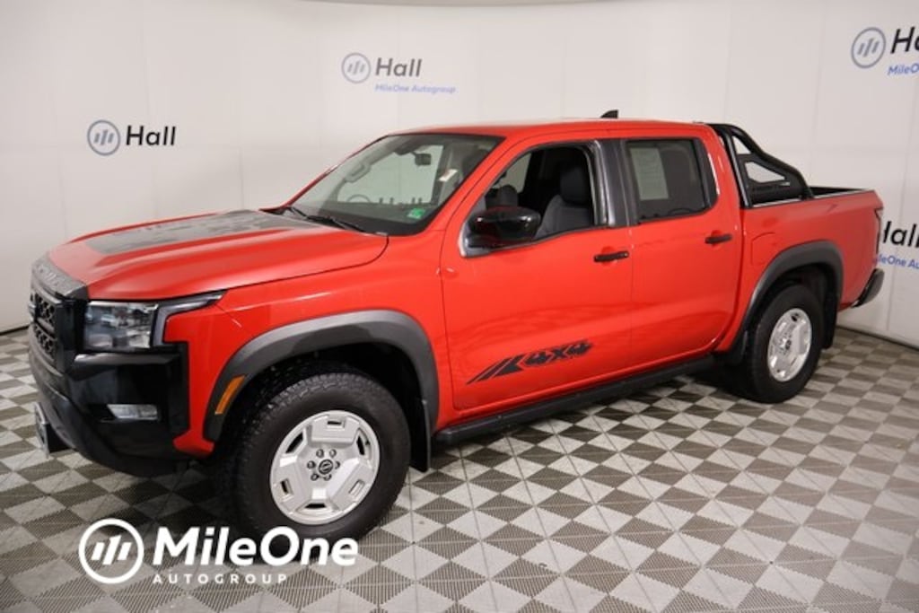 Used 2024 Nissan Frontier SV Truck