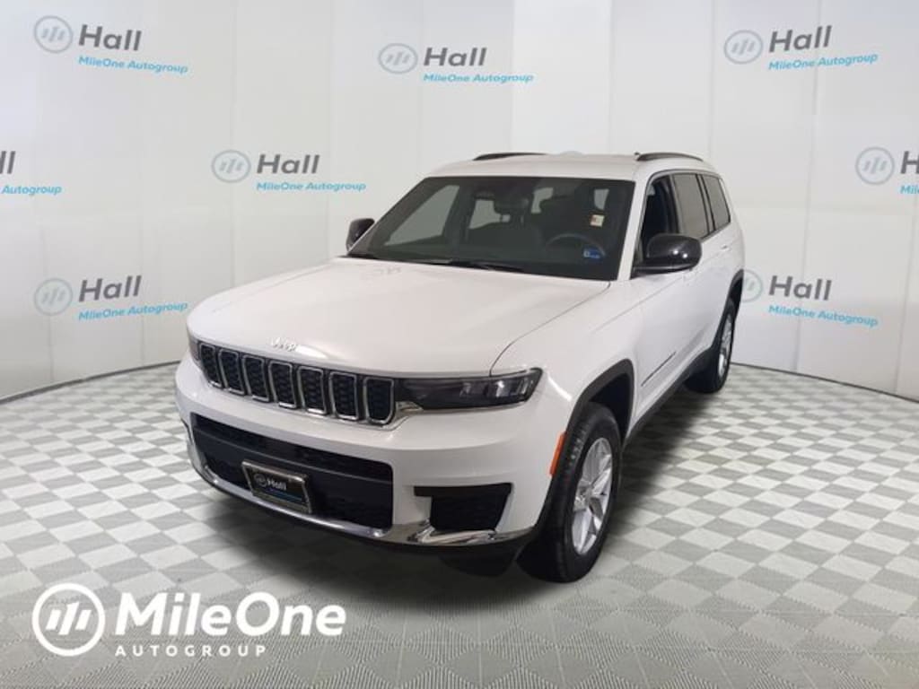 Used 2024 Jeep Grand Cherokee L Laredo SUV