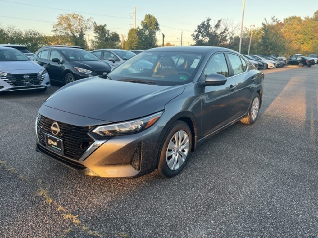 New 2025 Nissan Sentra S Sedan
