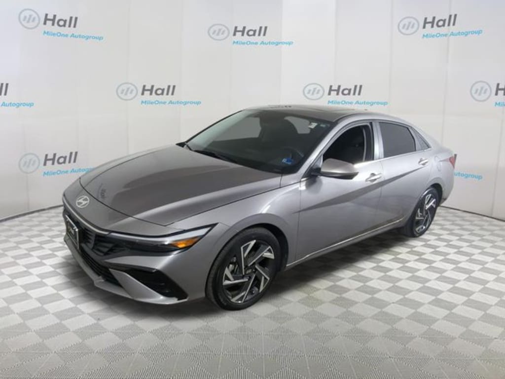 Used 2024 Hyundai Elantra SEL Sedan