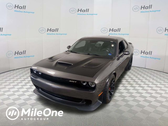 2016 Dodge Challenger SRT