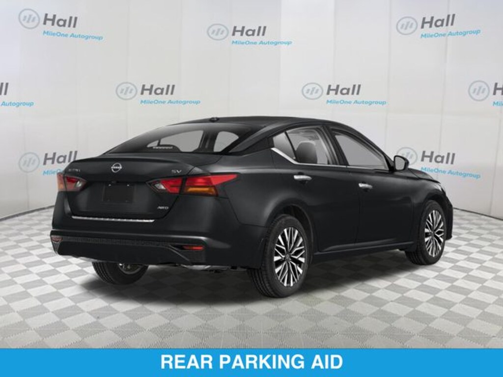 Used 2024 Nissan Altima 2.5 SV Sedan