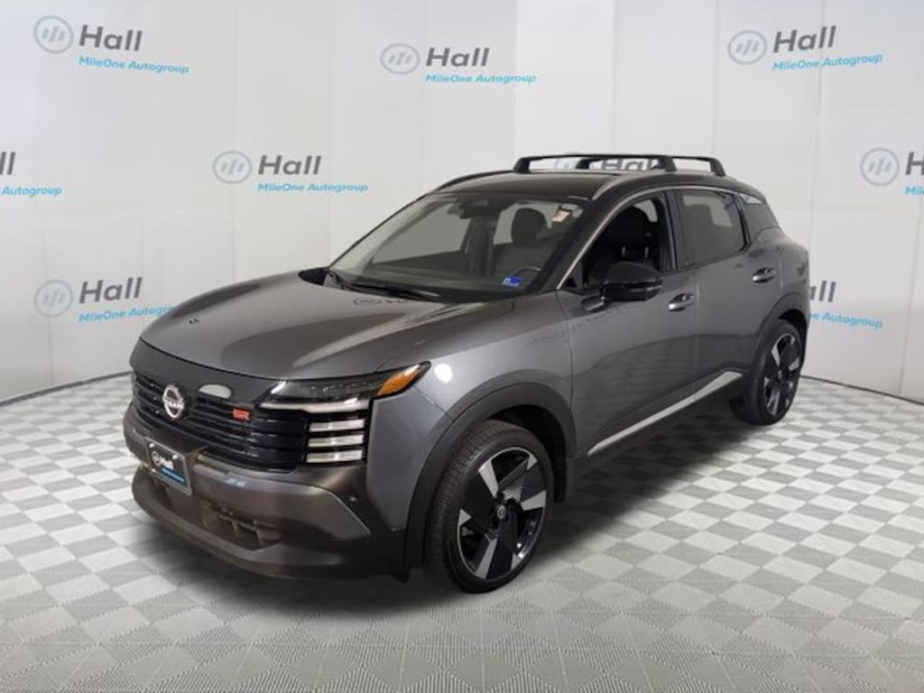Used 2025 Nissan Kicks SR SUV