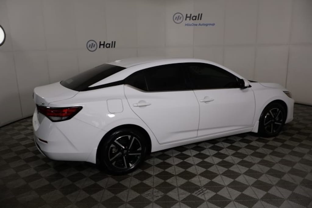 Used 2024 Nissan Sentra SV Sedan