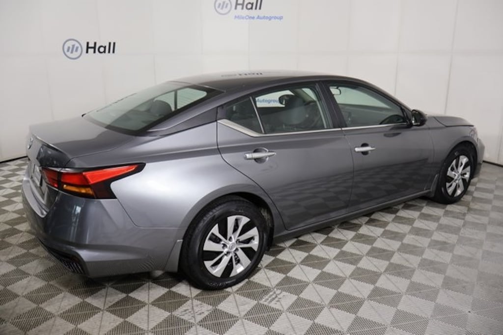 Used 2024 Nissan Altima 2.5 S Sedan