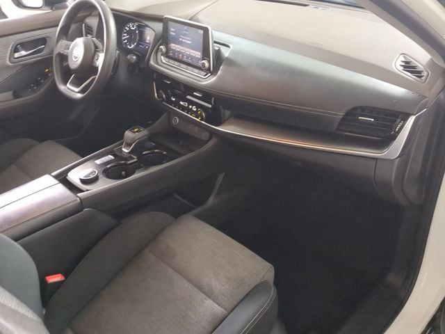 2021 Nissan Rogue SV - Photo 24