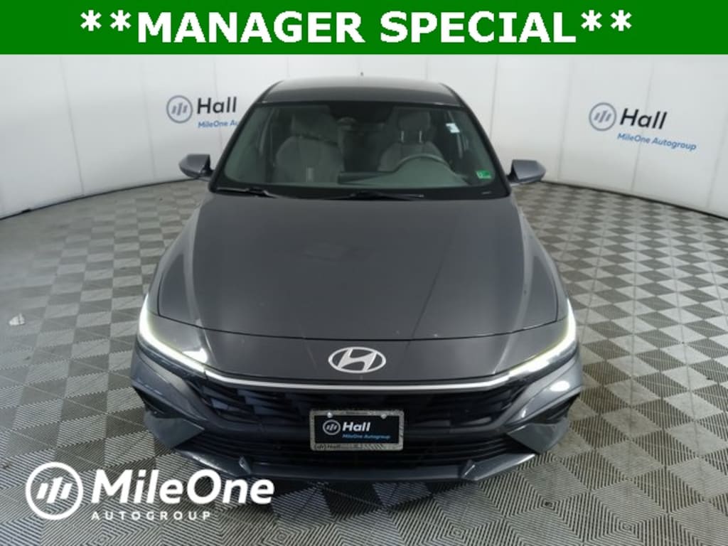 Used 2024 Hyundai Elantra SEL Sedan
