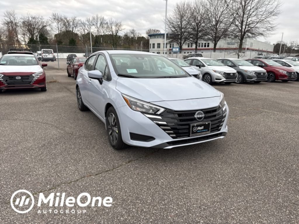 New 2025 Nissan Versa 1.6 SV Sedan