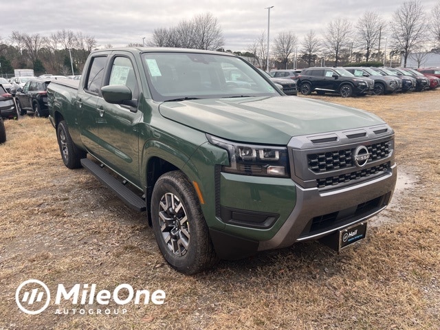 2026 Nissan Frontier SV's photo