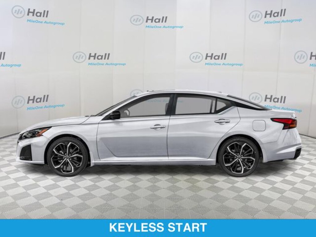 Used 2025 Nissan Altima 2.5 SR Sedan