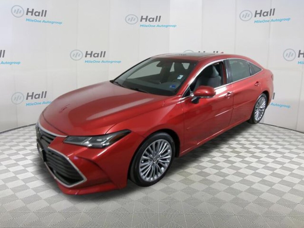 Used 2022 Toyota Avalon Limited Sedan