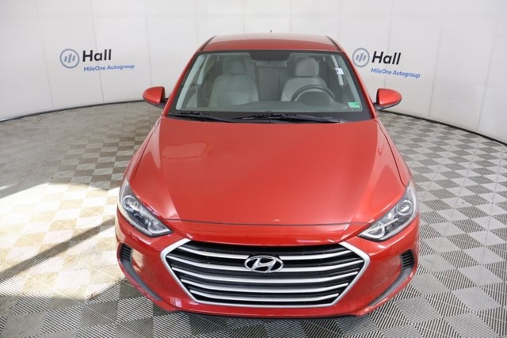 Used 2017 Hyundai Elantra SE Sedan