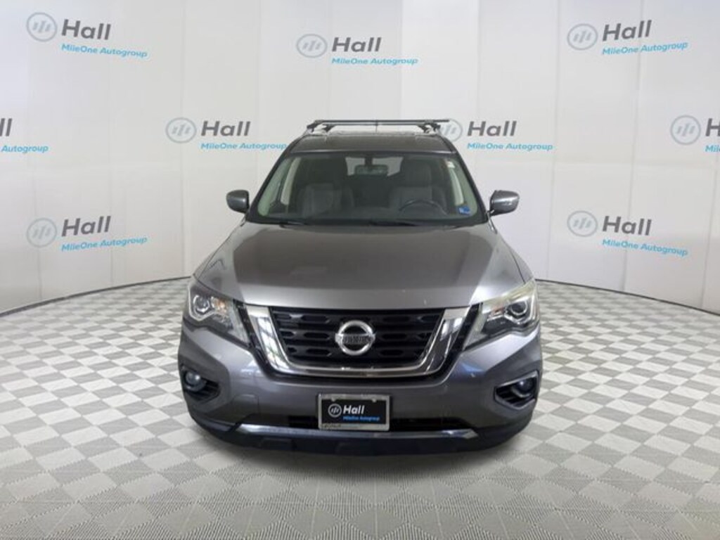 Used 2018 Nissan Pathfinder SV SUV