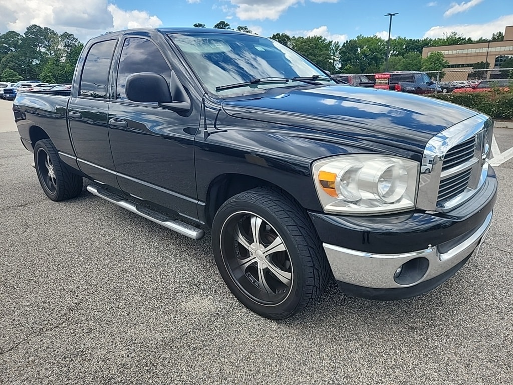 Used 2008 Dodge Ram 1500 Pickup SLT with VIN 1D7HA18N18J232351 for sale in Virginia Beach, VA