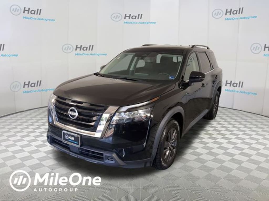 Used 2022 Nissan Pathfinder SV SUV