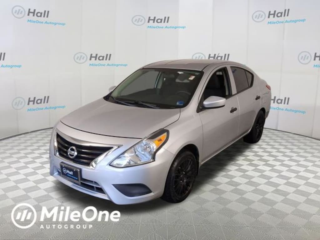 Used 2019 Nissan Versa 1.6 S Sedan