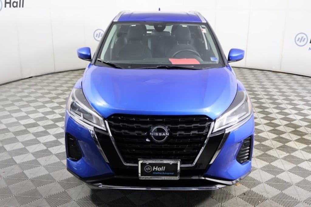 Used 2024 Nissan Kicks SV SUV