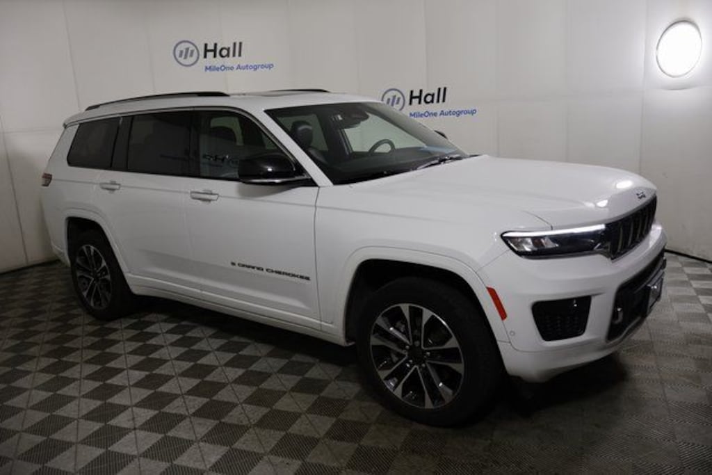 Used 2023 Jeep Grand Cherokee L Overland SUV