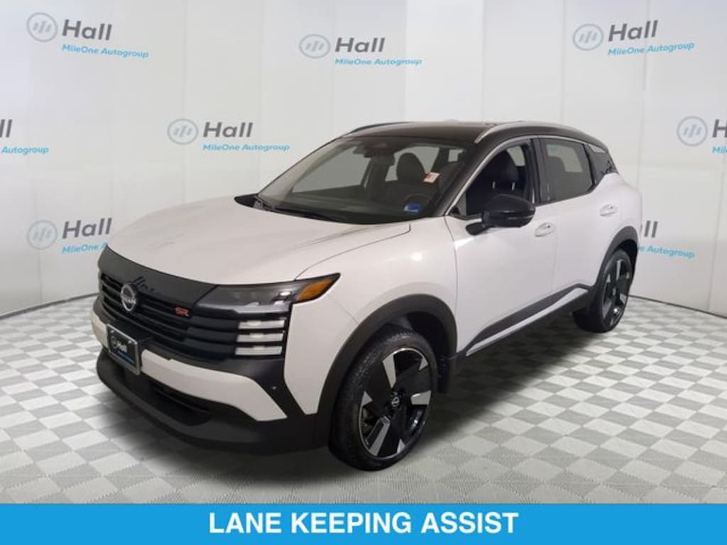 Used 2025 Nissan Kicks SR SUV