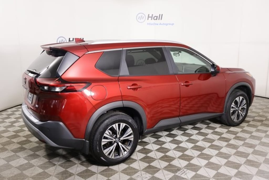 Used 2023 Nissan Rogue SV SUV