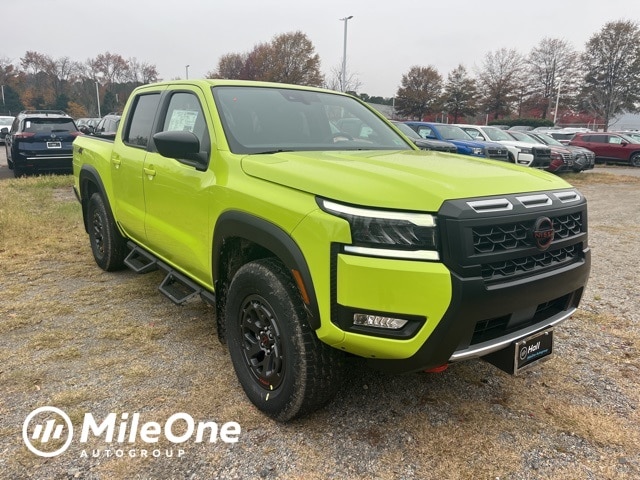 2026 Nissan Frontier PRO-4X's photo