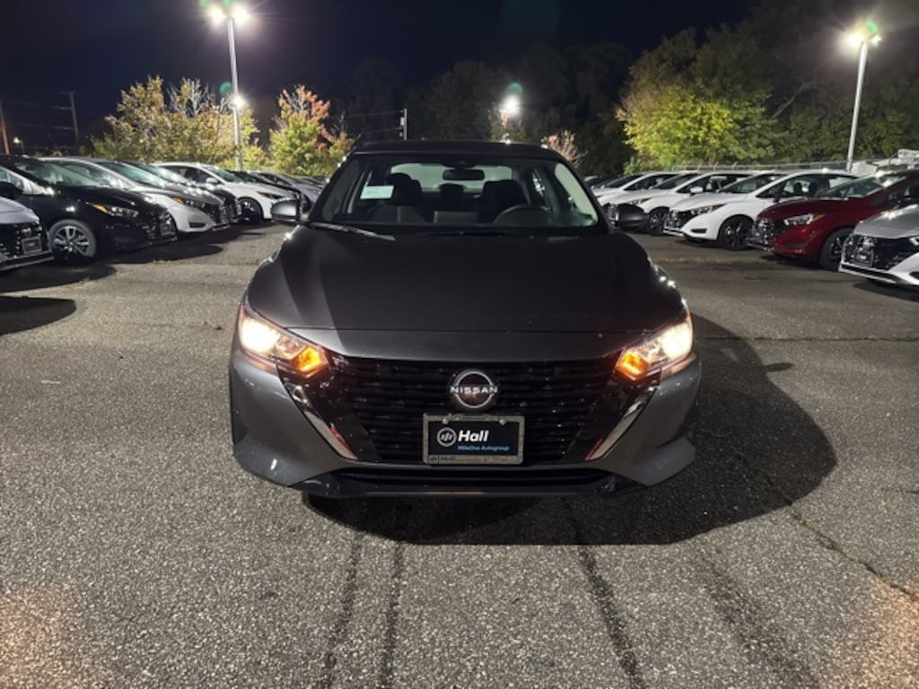 New 2025 Nissan Sentra SV Sedan